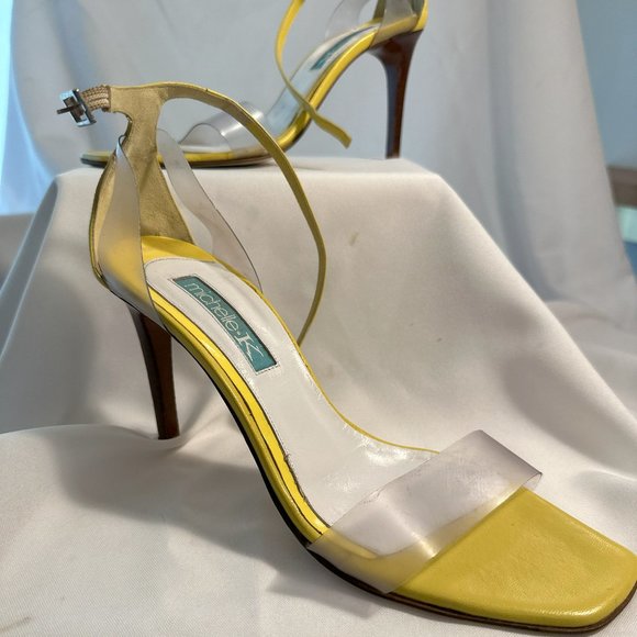 Pre-loved and Vintage Michelle K heels - Picture 2 of 6